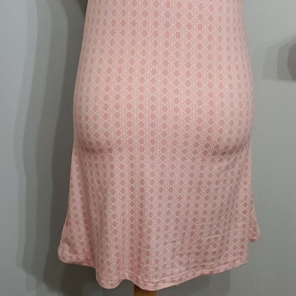PAJAMAGRAM night gown. Size small. Pink,  so very soft. Adjustable straps. Great - Picture 6 of 10